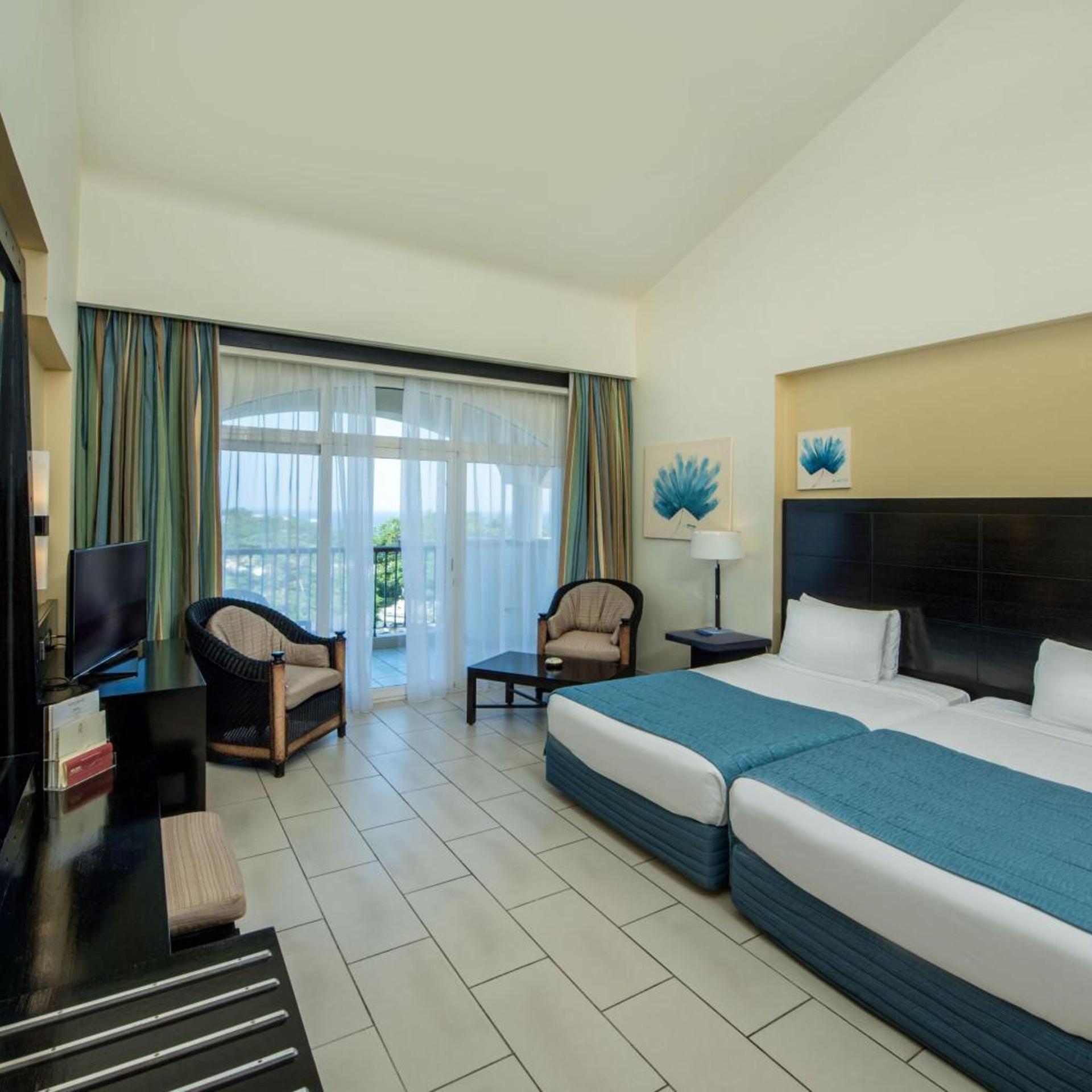 غرفة ديلوكس بسرير مزدوج أو سريرين منفصلين، Reef Oasis Blue Bay Resort and Spa 3/5