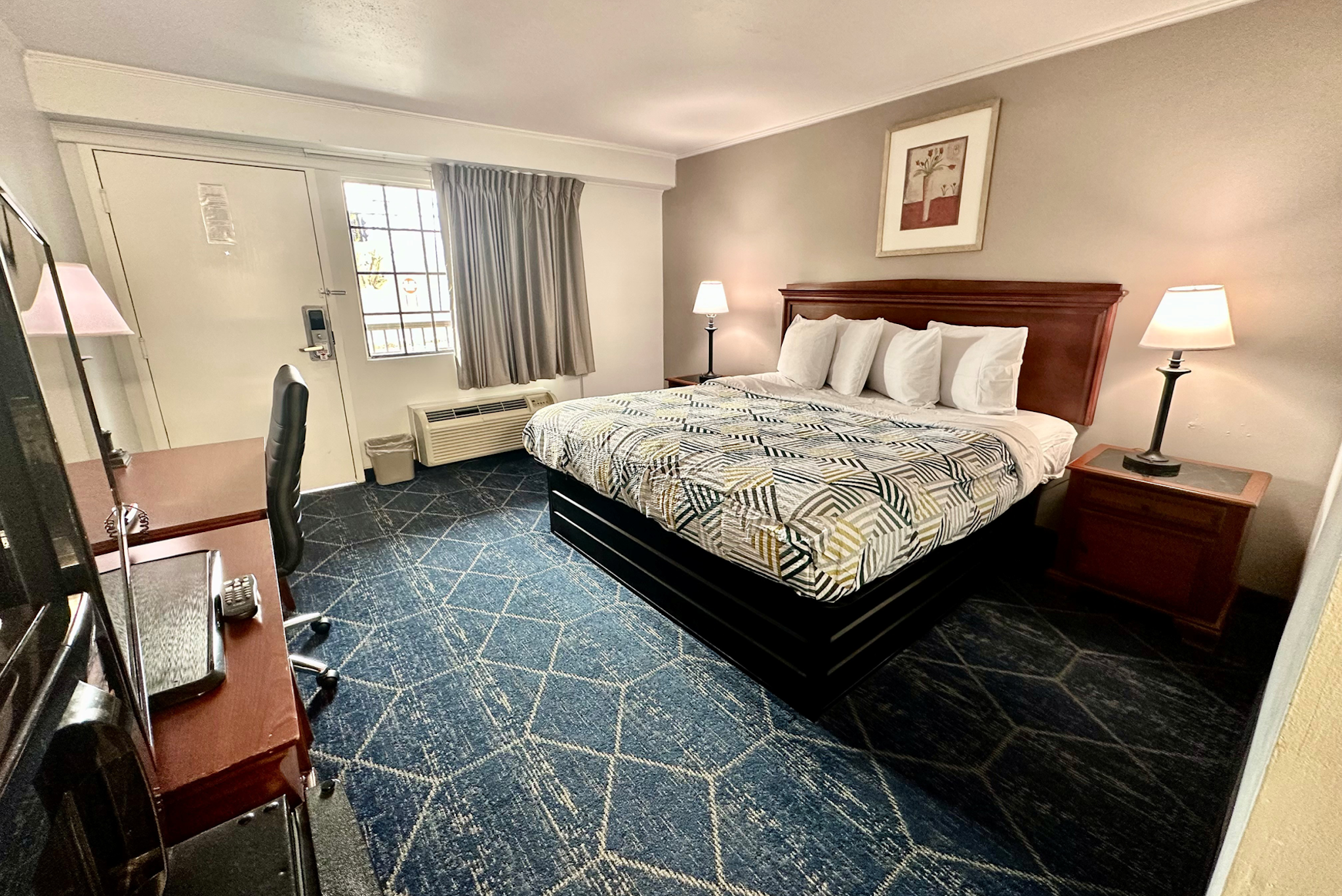 Red Carpet Inn Stamford, CT 15/54