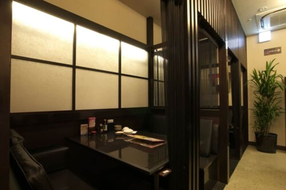 Hotel Route Inn Sapporo Ekimae Kitaguchi 25/31