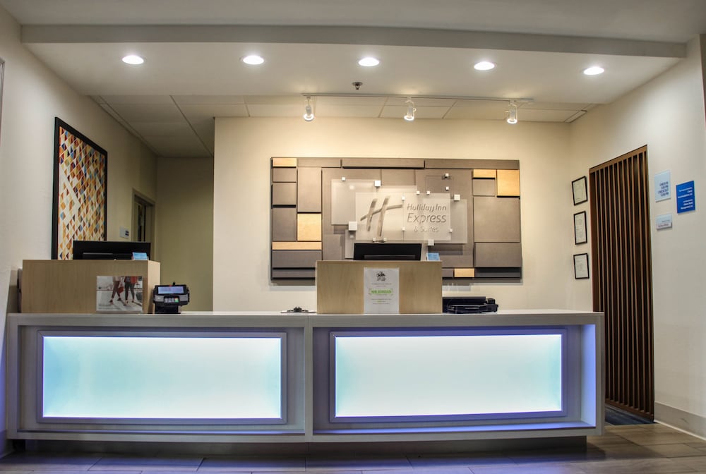 Holiday Inn Express Hotel Suites Athens 9/61