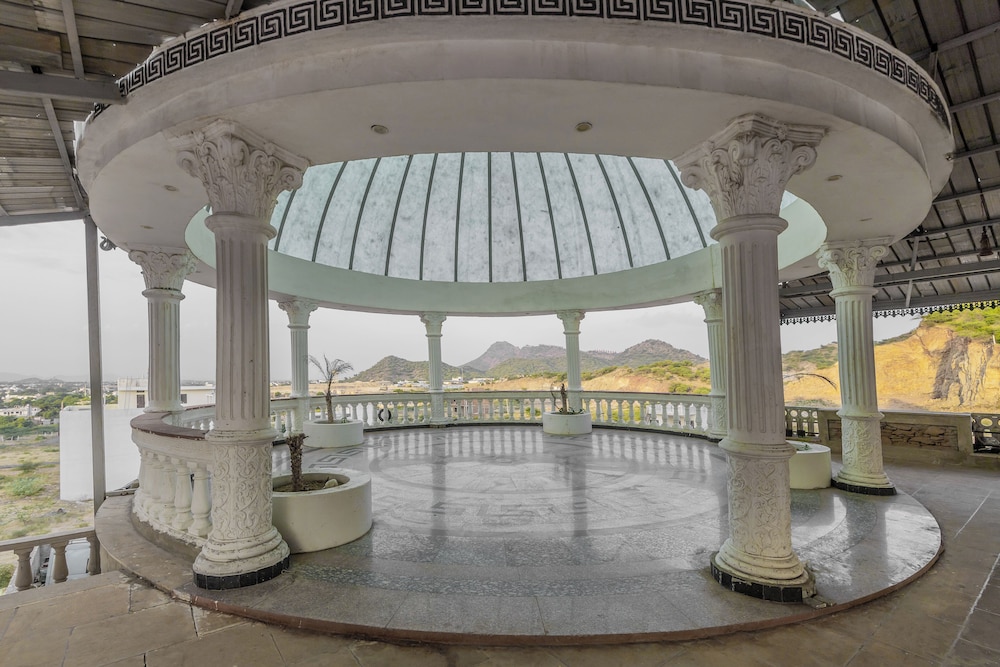 Clarks Resort Ajmer 35/58