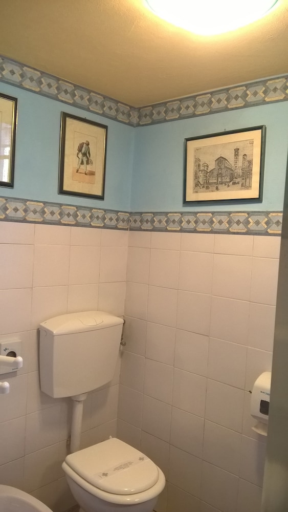 La Mimosa Bed And Breakfast 71/71