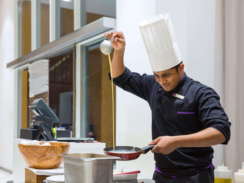 Mercure Sohar 7/49