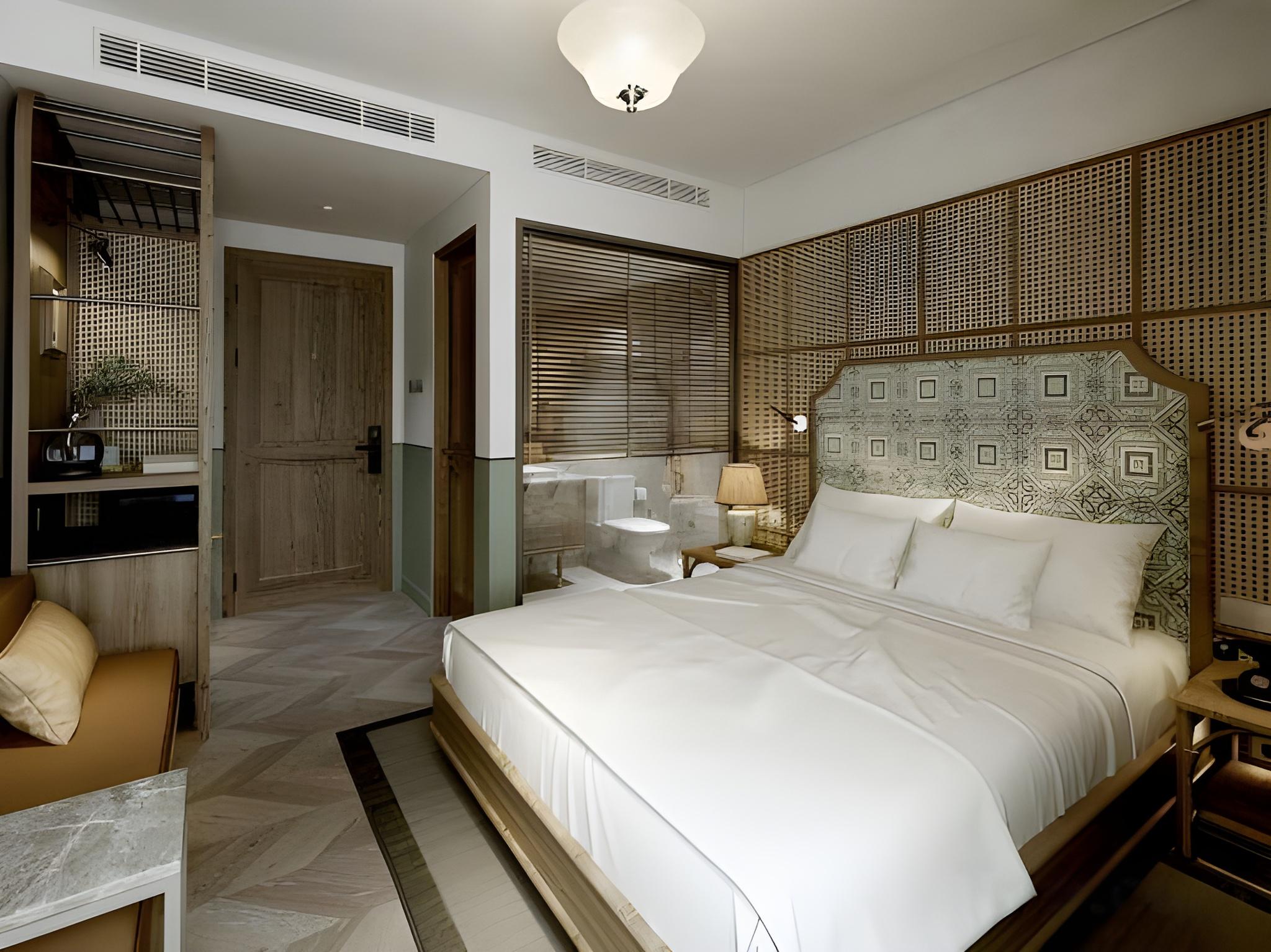 Lagoon, Deluxe، La Passion Hanoi Hotel & Spa 2/2