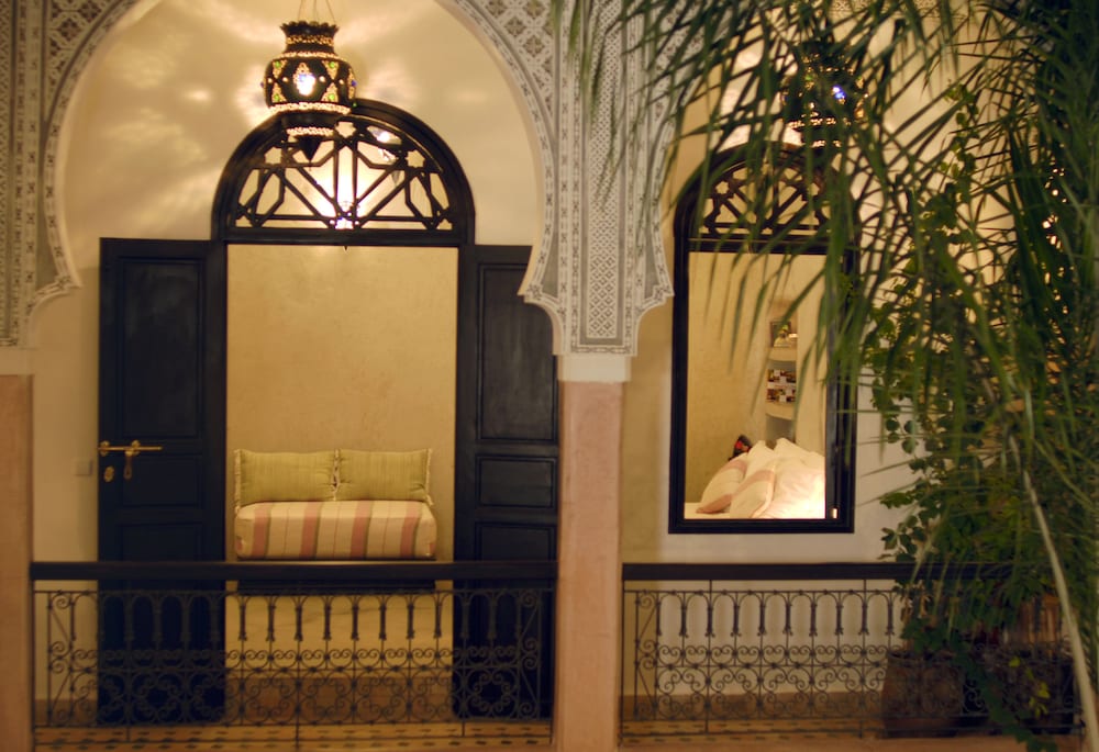 Riad Tawargit 7/50