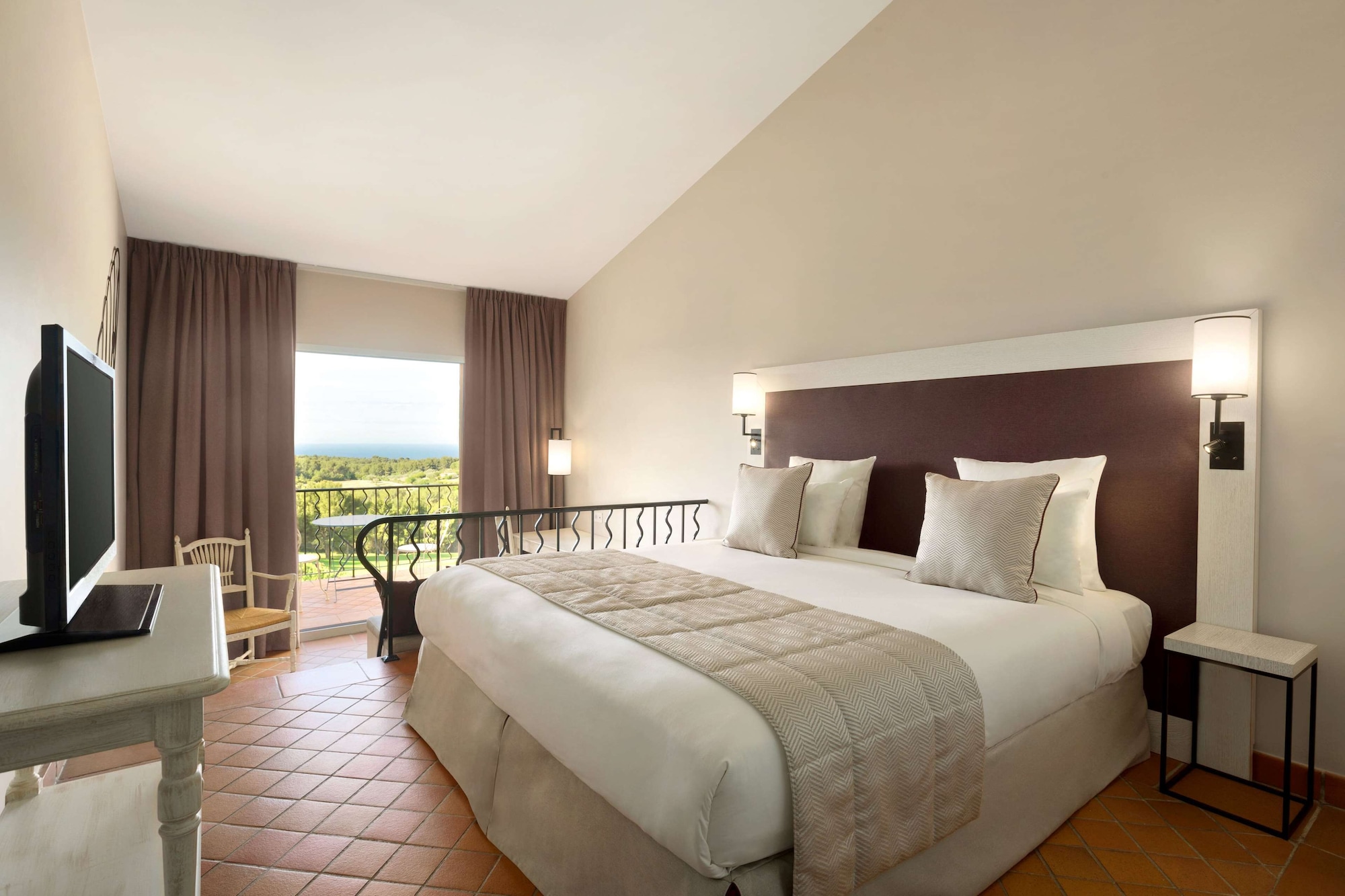 غرفة ديلوكس بسريرين منفصلين، Le Fregate Provence 4/7