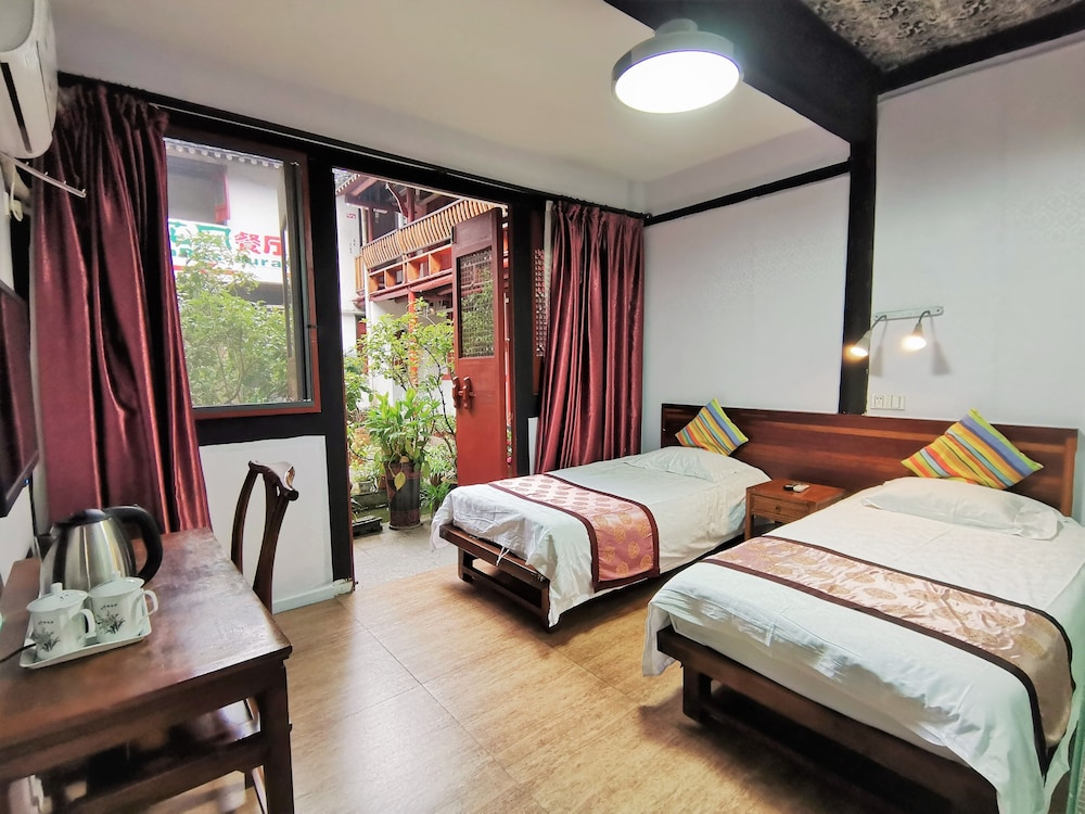 Shaoxing Luxun Native Place Youth Hostel 29/68
