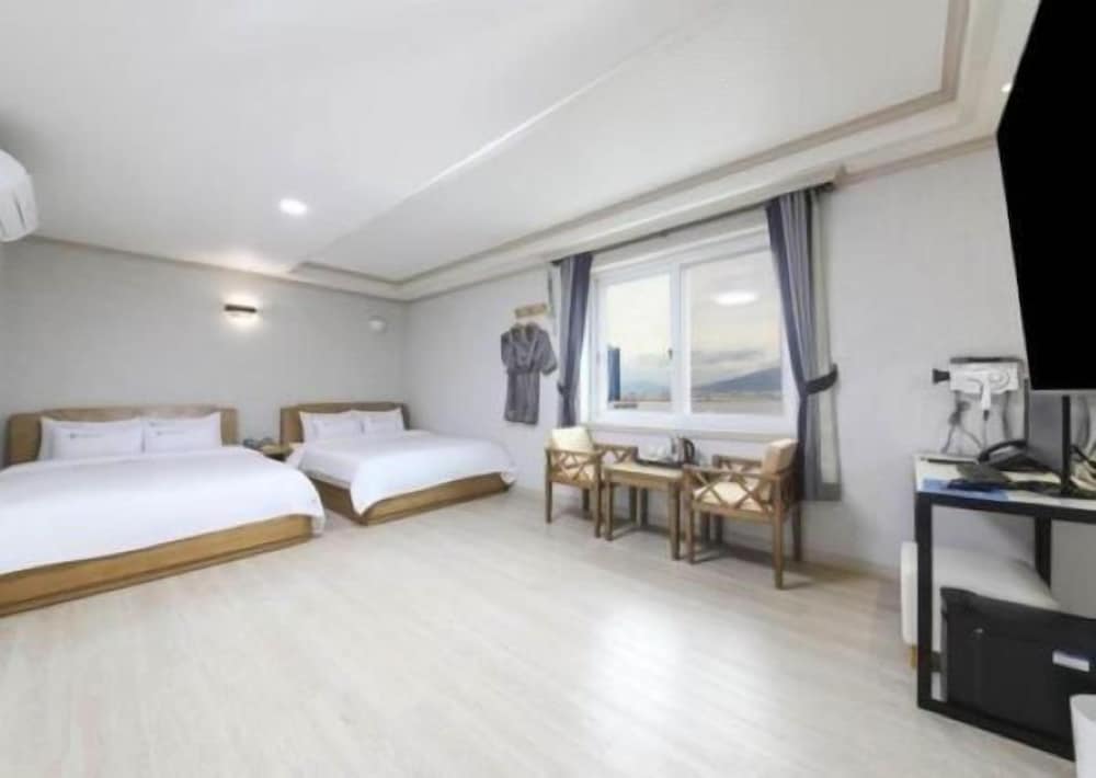Mj Tour Hostel 5/47