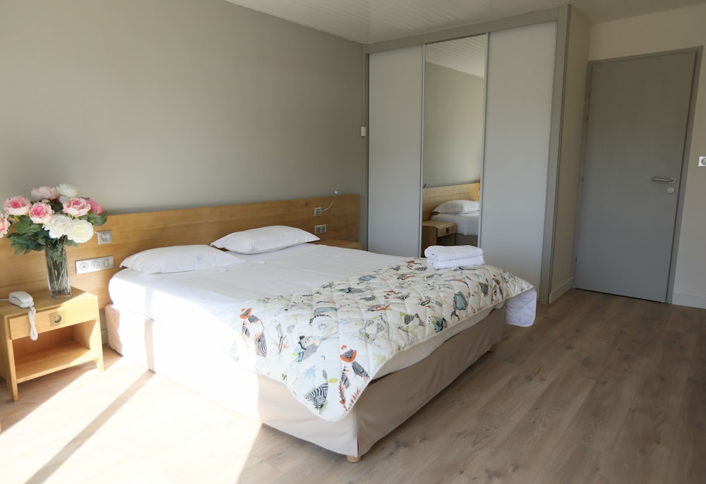 Hotel Les Grenettes 25/60