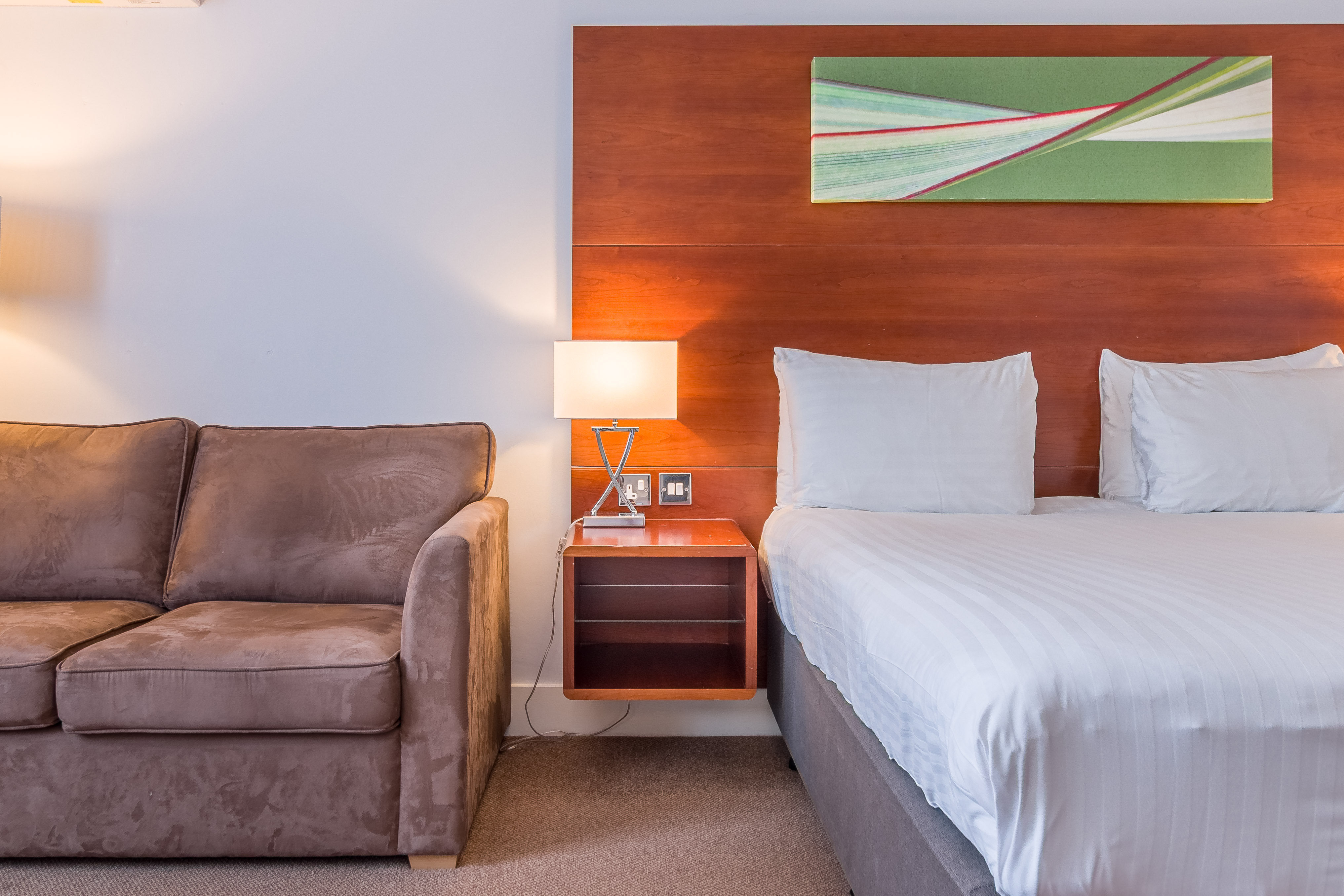 Holiday Inn Newport 13/46