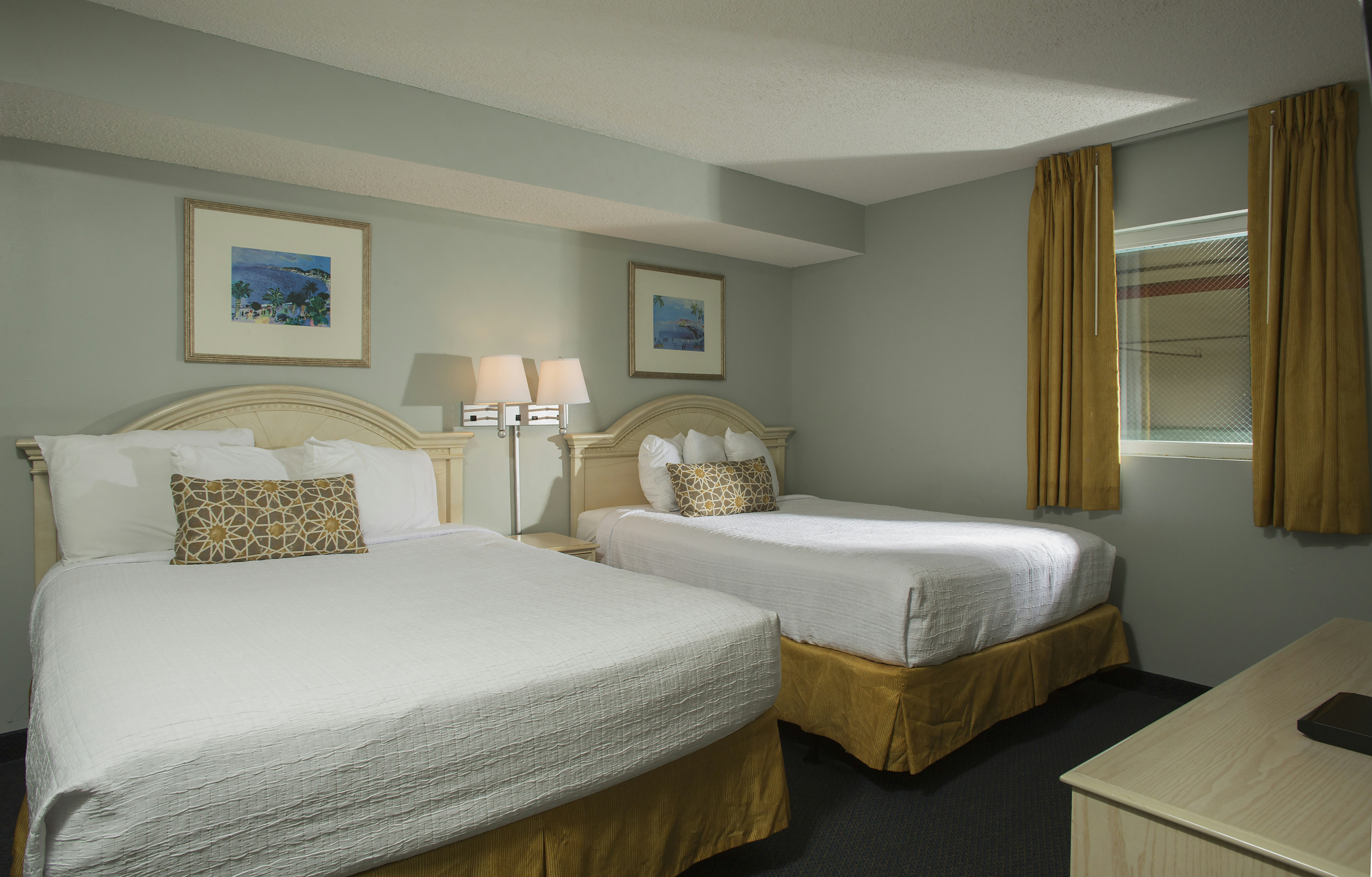 Grande Shores Ocean Resorts Condominiums 15/49