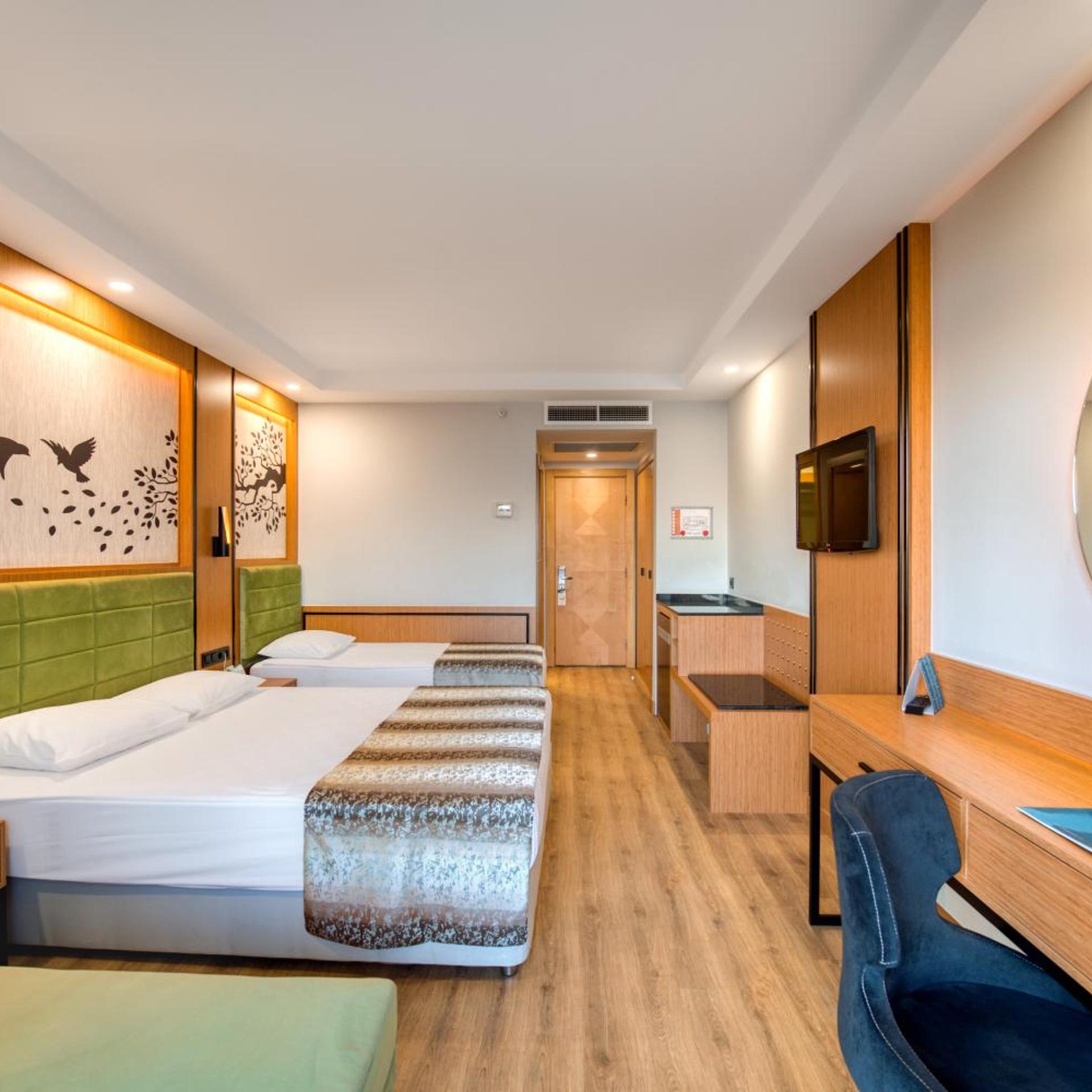 Room at Sealife Buket Resort Beach, ALANYA
