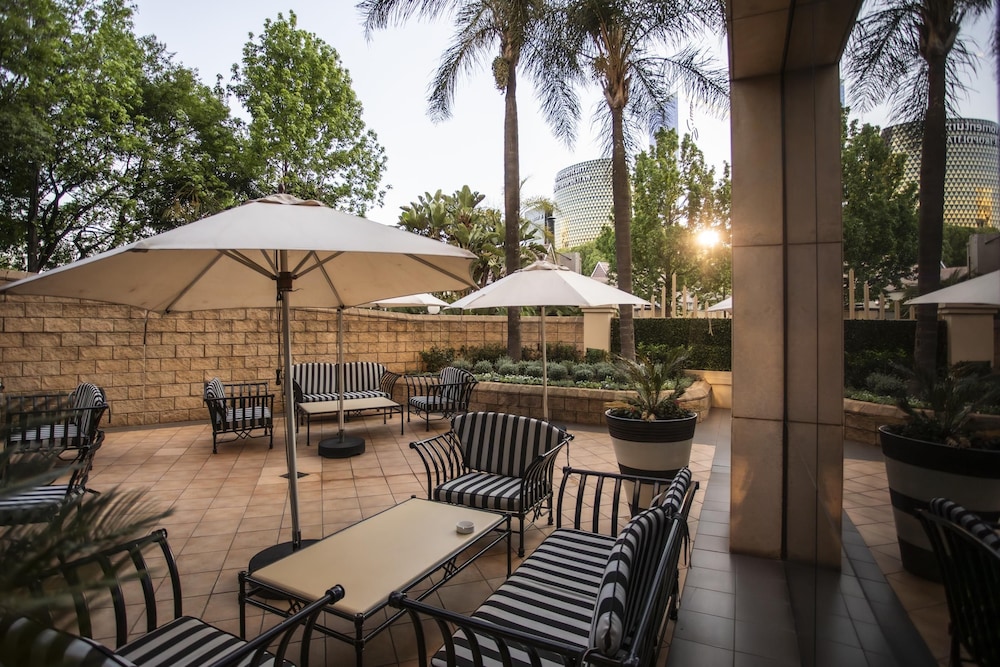NH Johannesburg Sandton 63/77