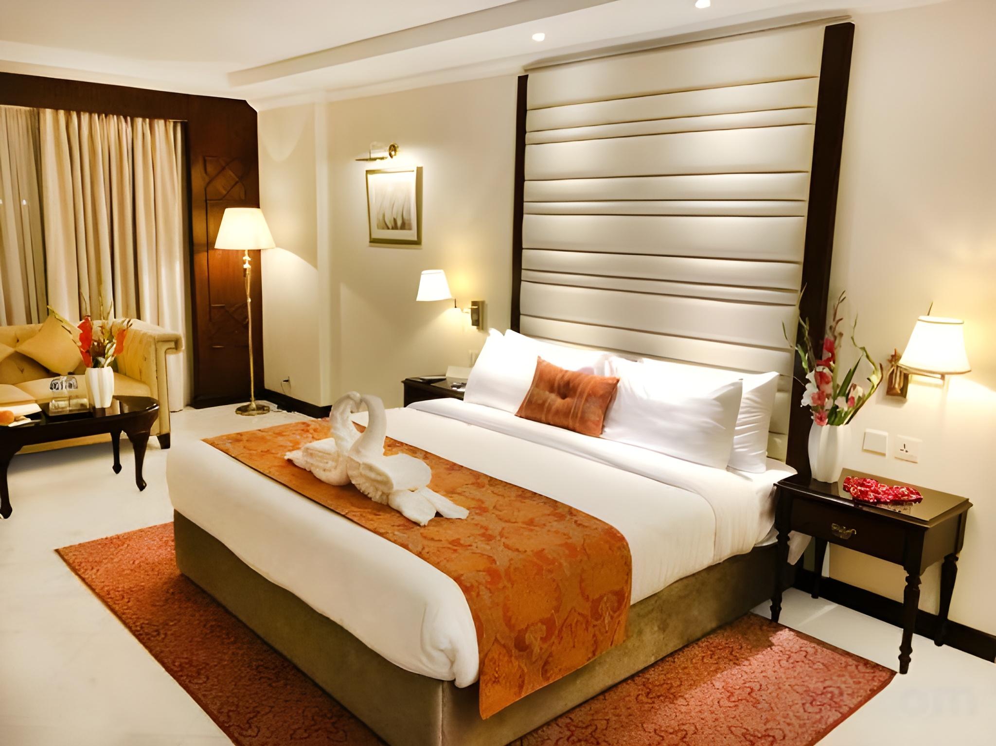 Executive Room