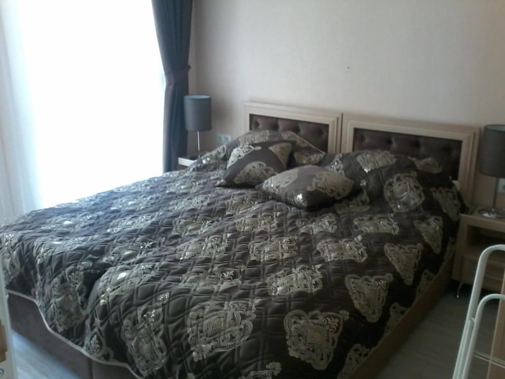 Harmony Suites Dream Island 11/50
