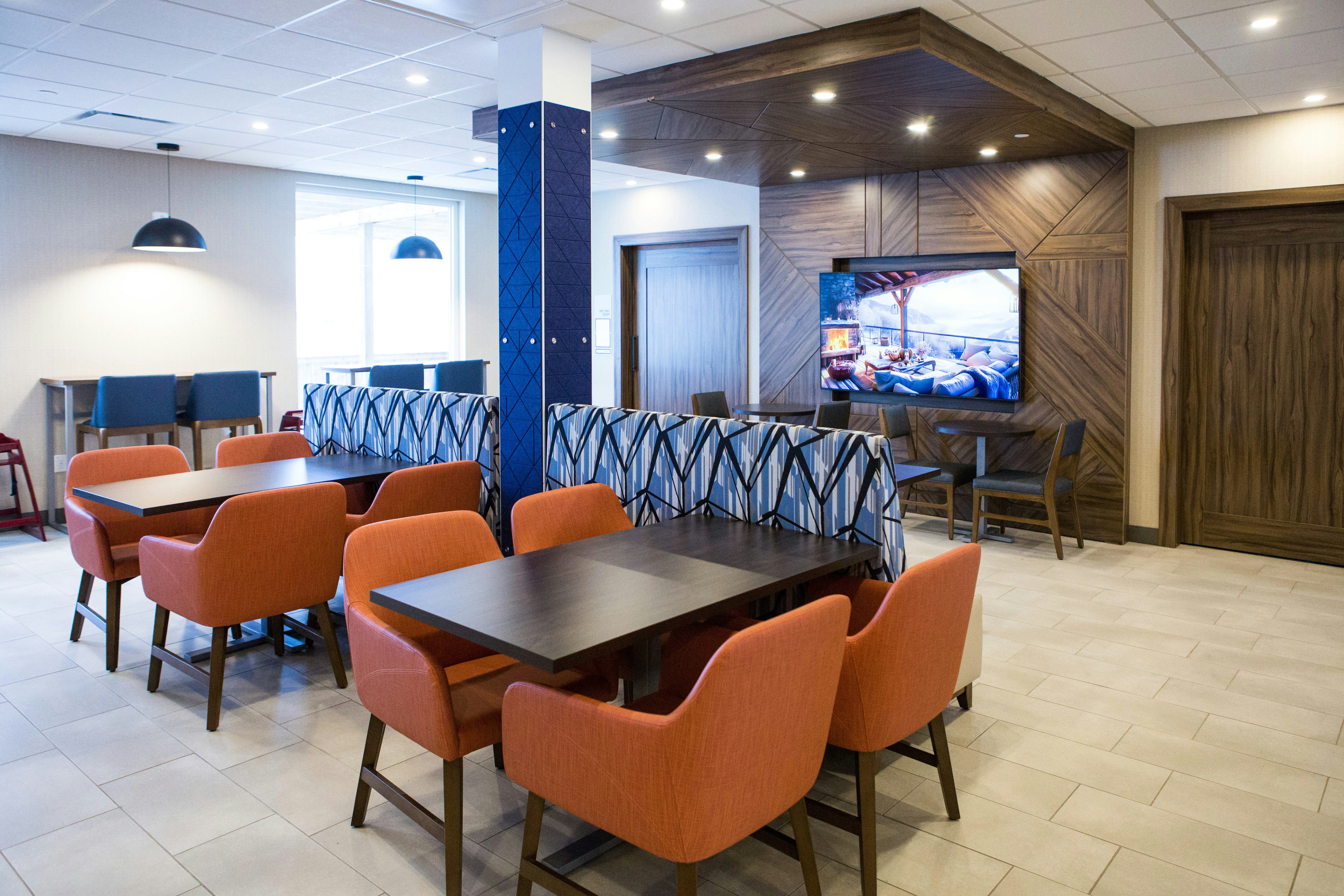 Holiday Inn Express & Suites Prince Albert - South 32/38