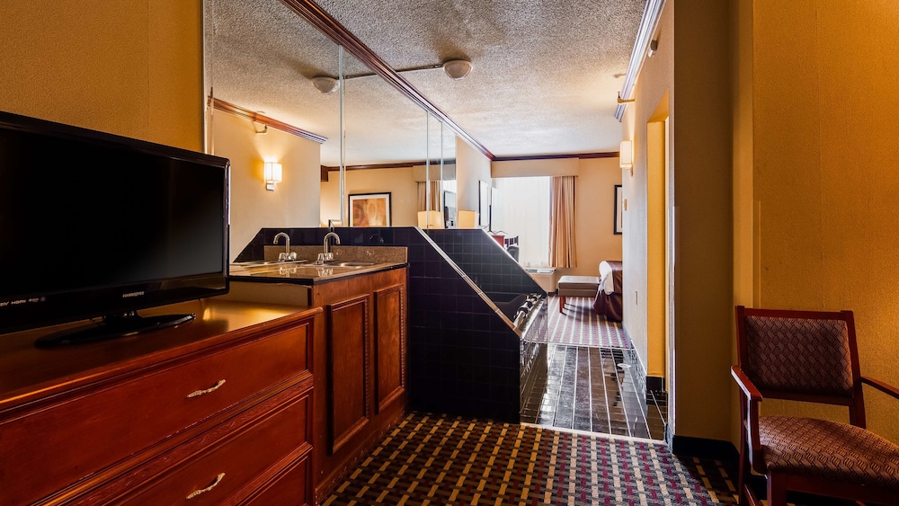 Best Western Fort Washington Inn 59/69