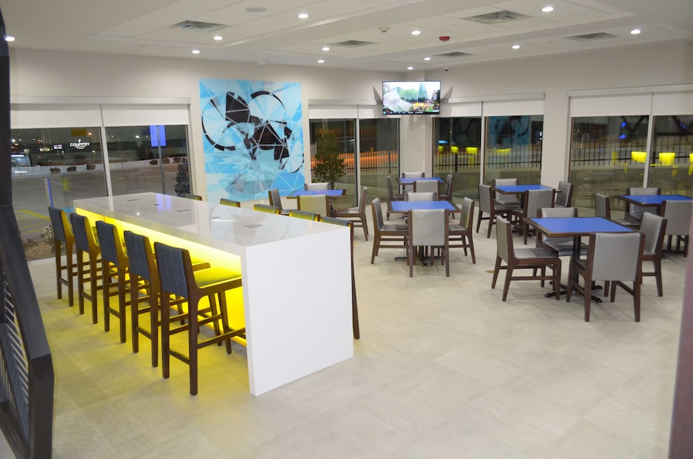 Glo Best Western Tulsa-Catoosa East Route 66 24/29