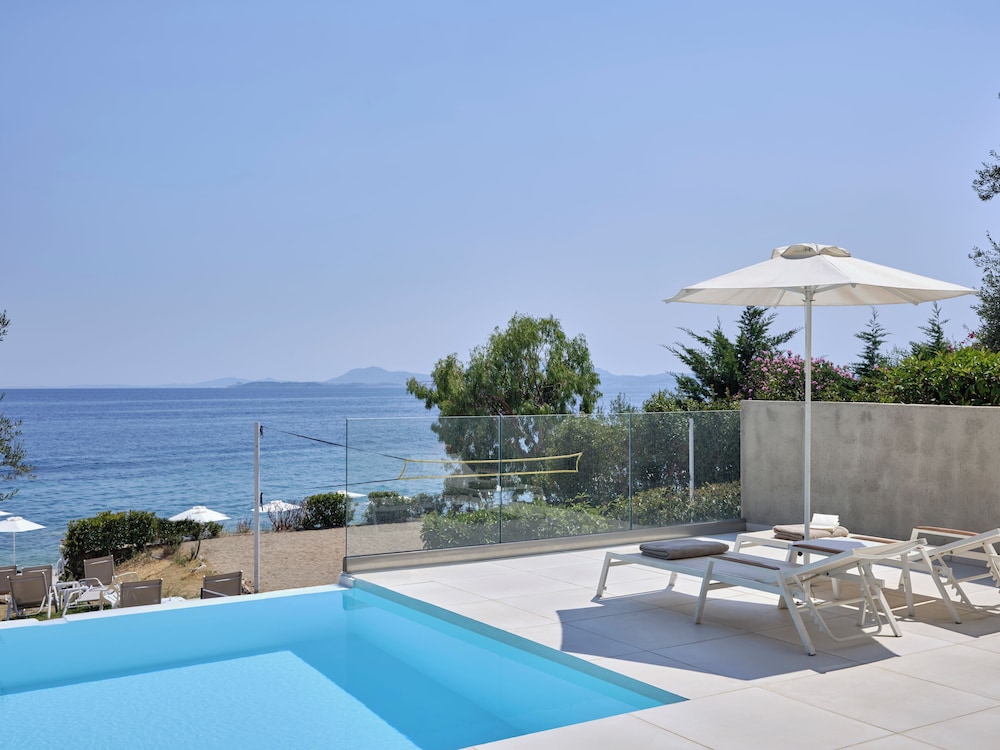 Atlantica Nissaki Beach 44/70