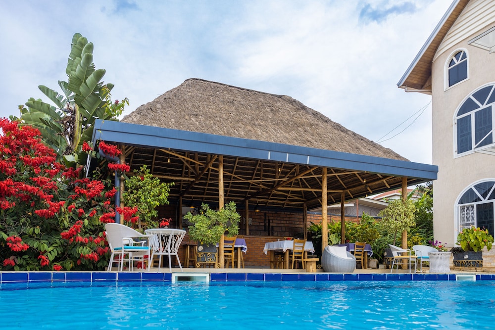 Villa Asimba 4/50