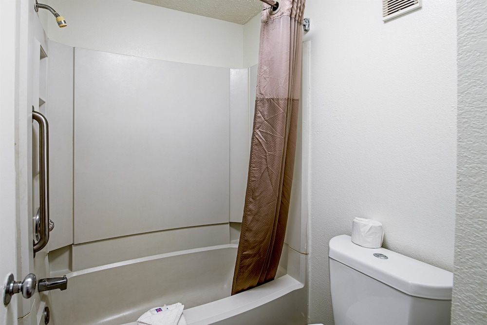 Budget Inn Norfolk Va 35/42