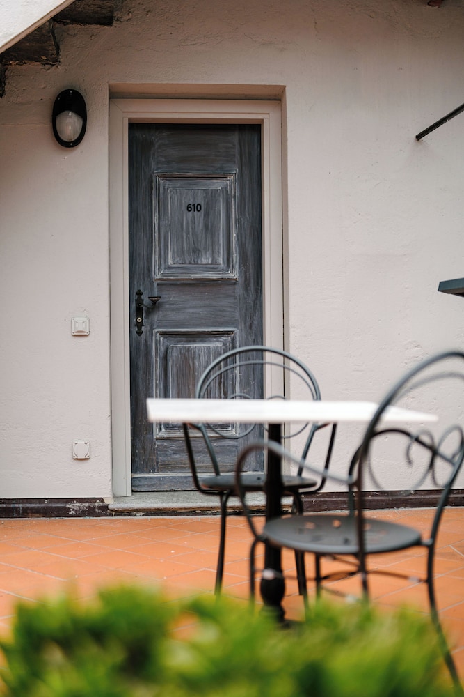 Seven Boutique Hotel 36/50