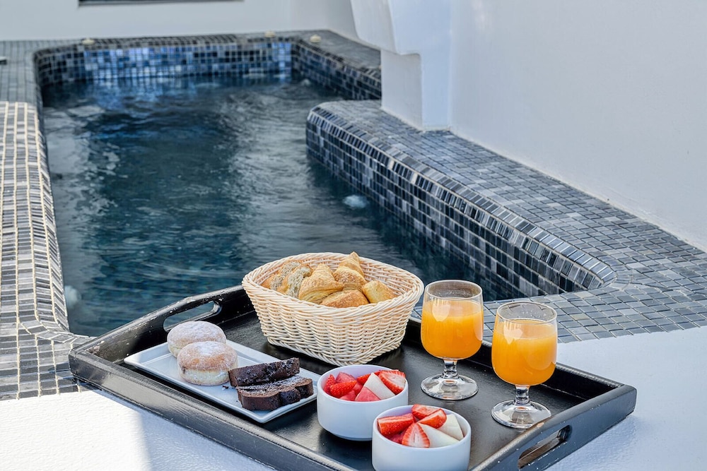 Oia Suites 34/50