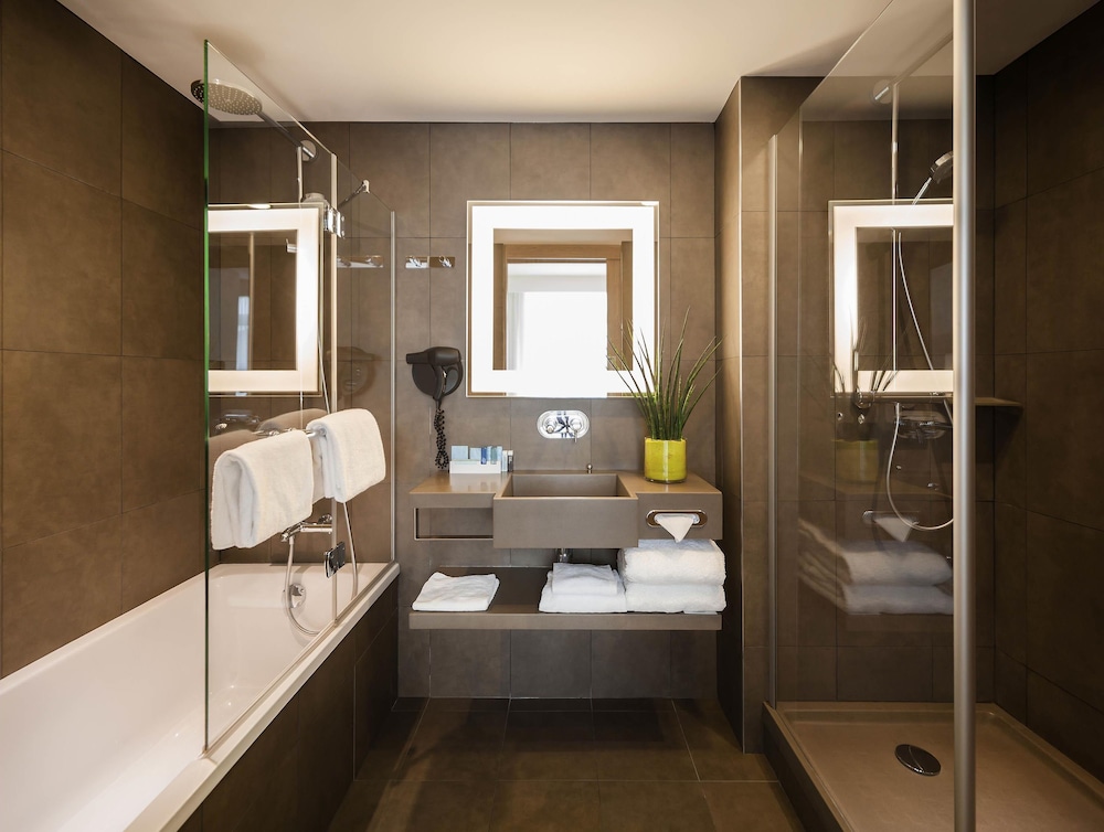 Novotel Spa Rennes Centre Gare 76/77
