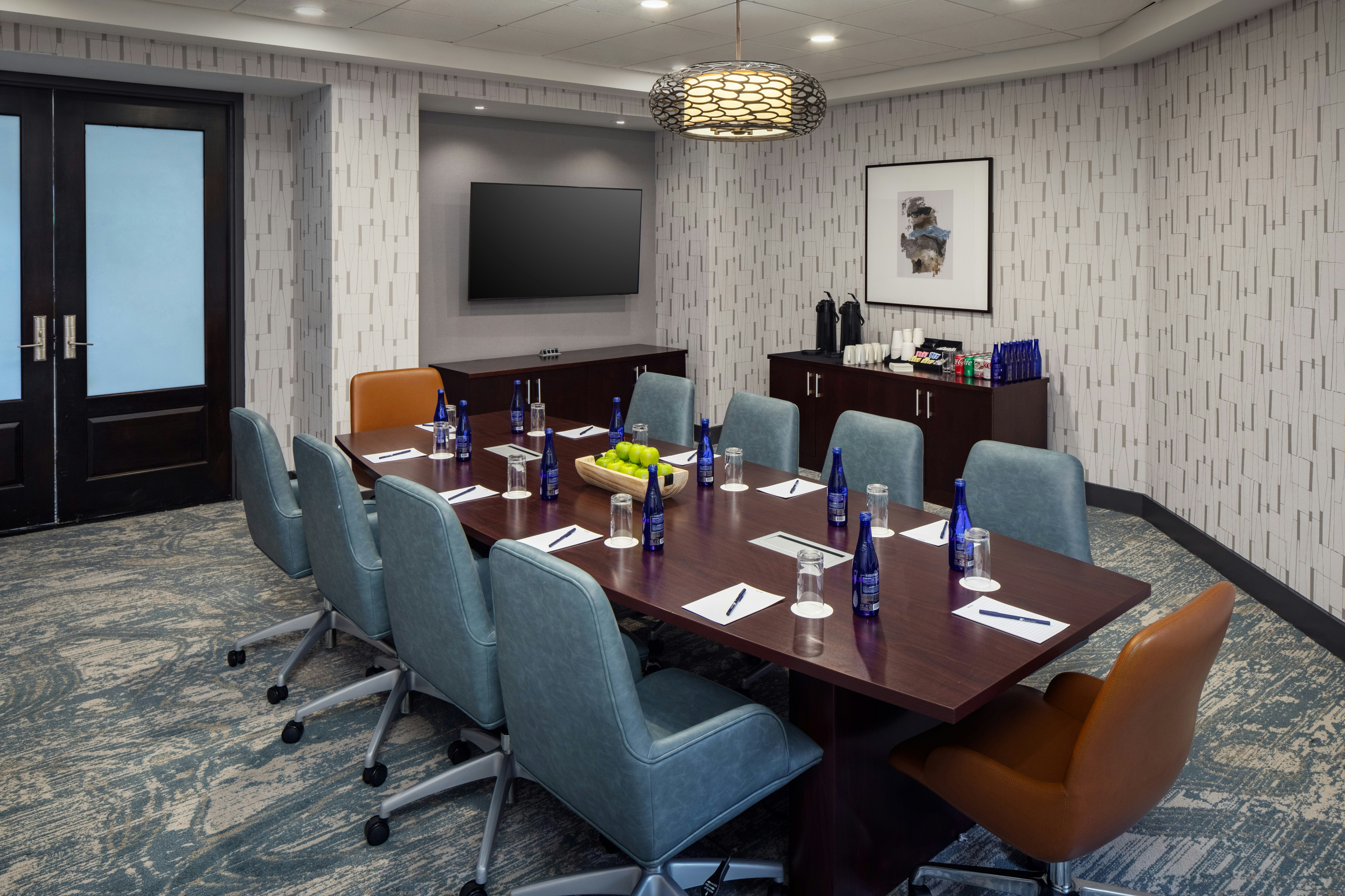 Doubletree By Hilton Hotel Boston-Andover 25/33