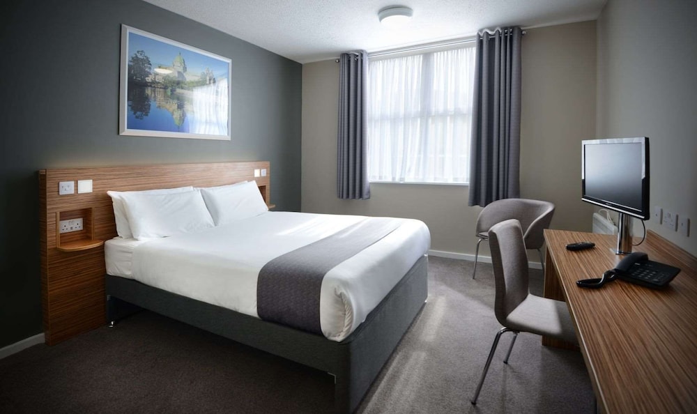 Travelodge Plus - Galway City 17/41