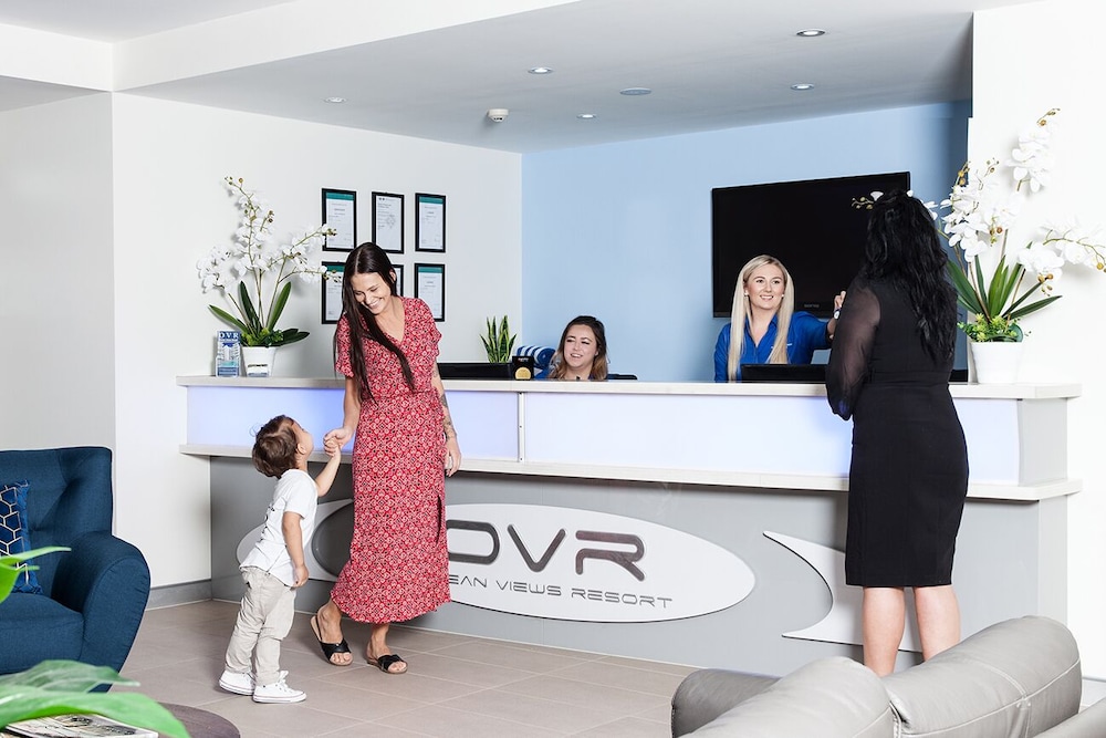 Ocean Views Resort 8/70