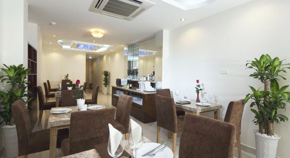 Rising Dragon Legend Hotel 24/31