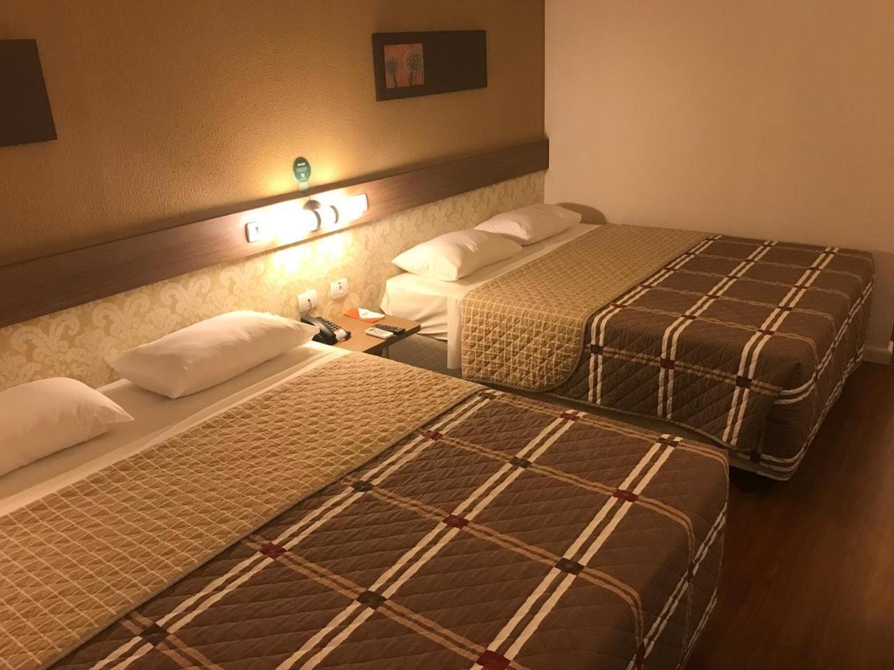 HOTEL 10 PALMAS 18/53