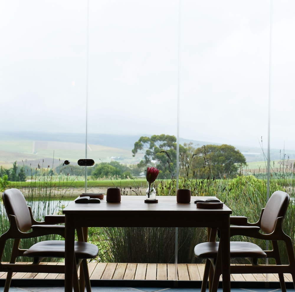 Jordan Wines Luxury Suites 57/61