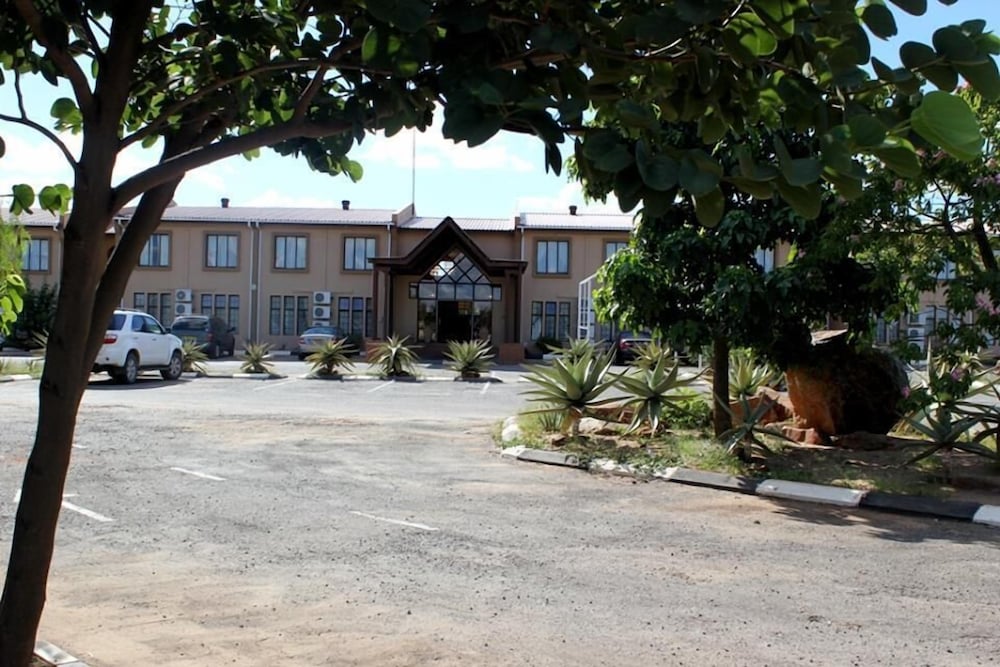 Adansonia Hotel 28/34