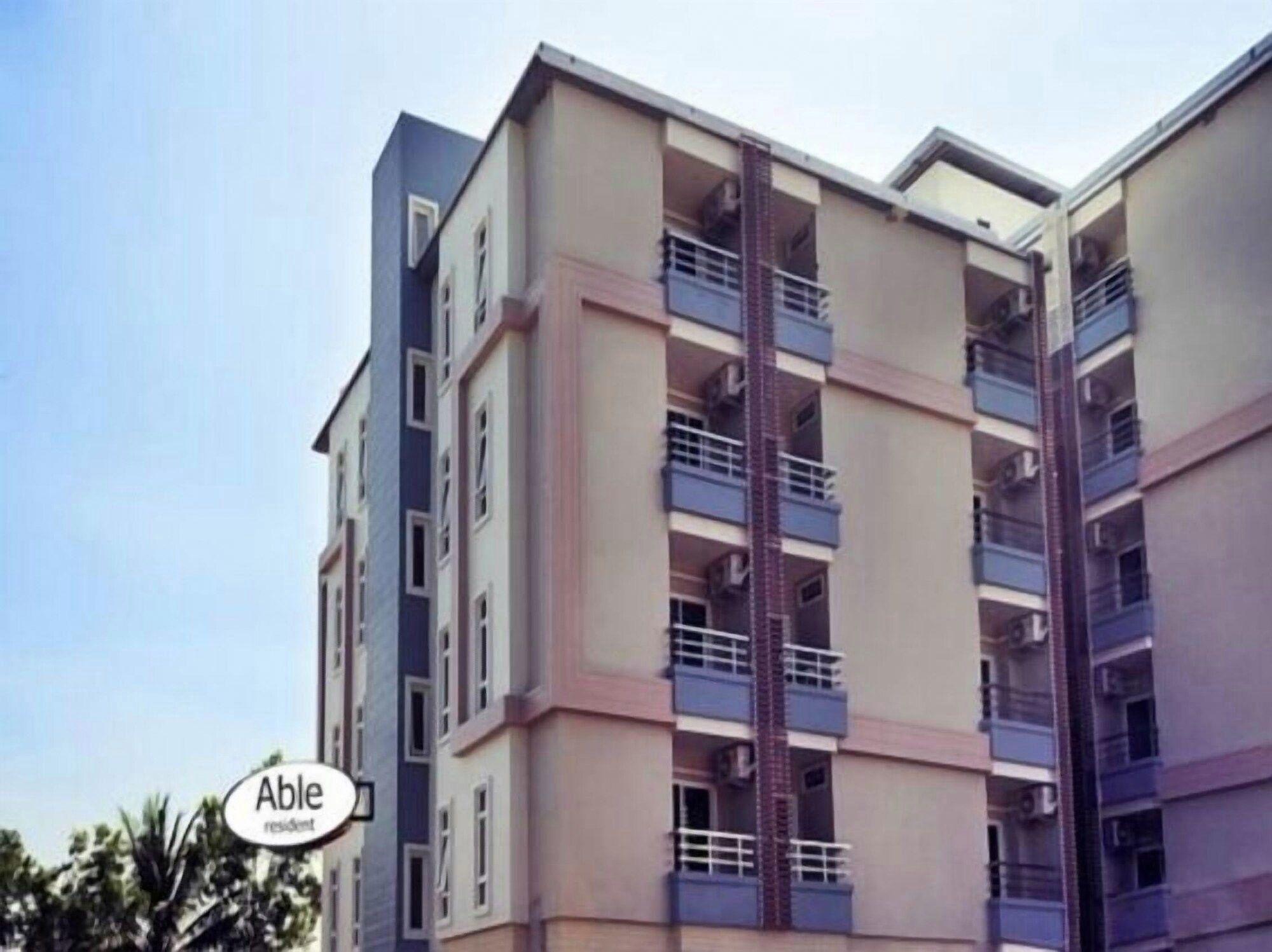 Able Resident Hat Yai 1/39