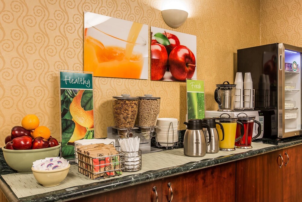 Quality Inn Near China Lake Naval Station 35/42