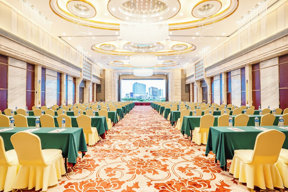 Pearl River International Hotel 40/50