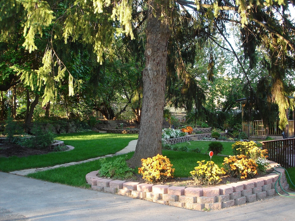 Susan's Villa 42/50