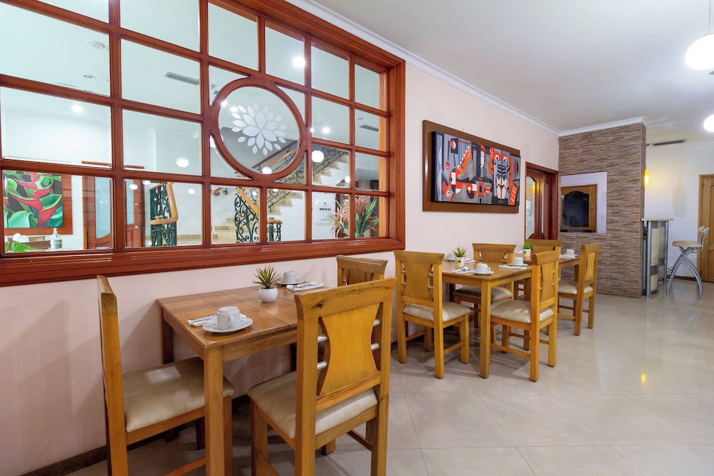 Hotel Costa Bonita 55/61