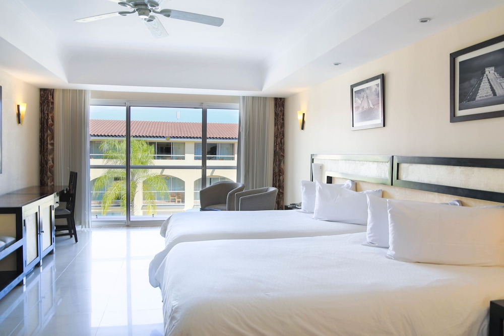Sandos Playacar All Inclusive 9/50