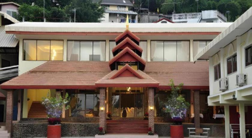 PIYAPORN HILL PARADISE HOTEL 8/58