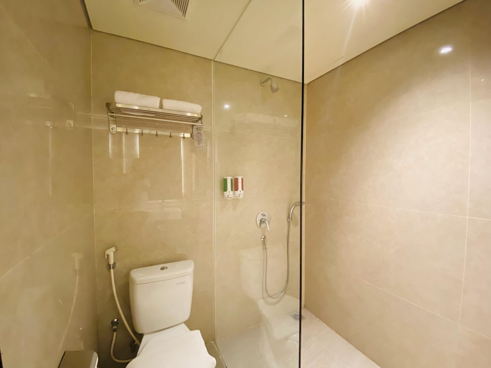 Studio, Single, Queen Bed, No Window، Zasgo Hotel 4/5