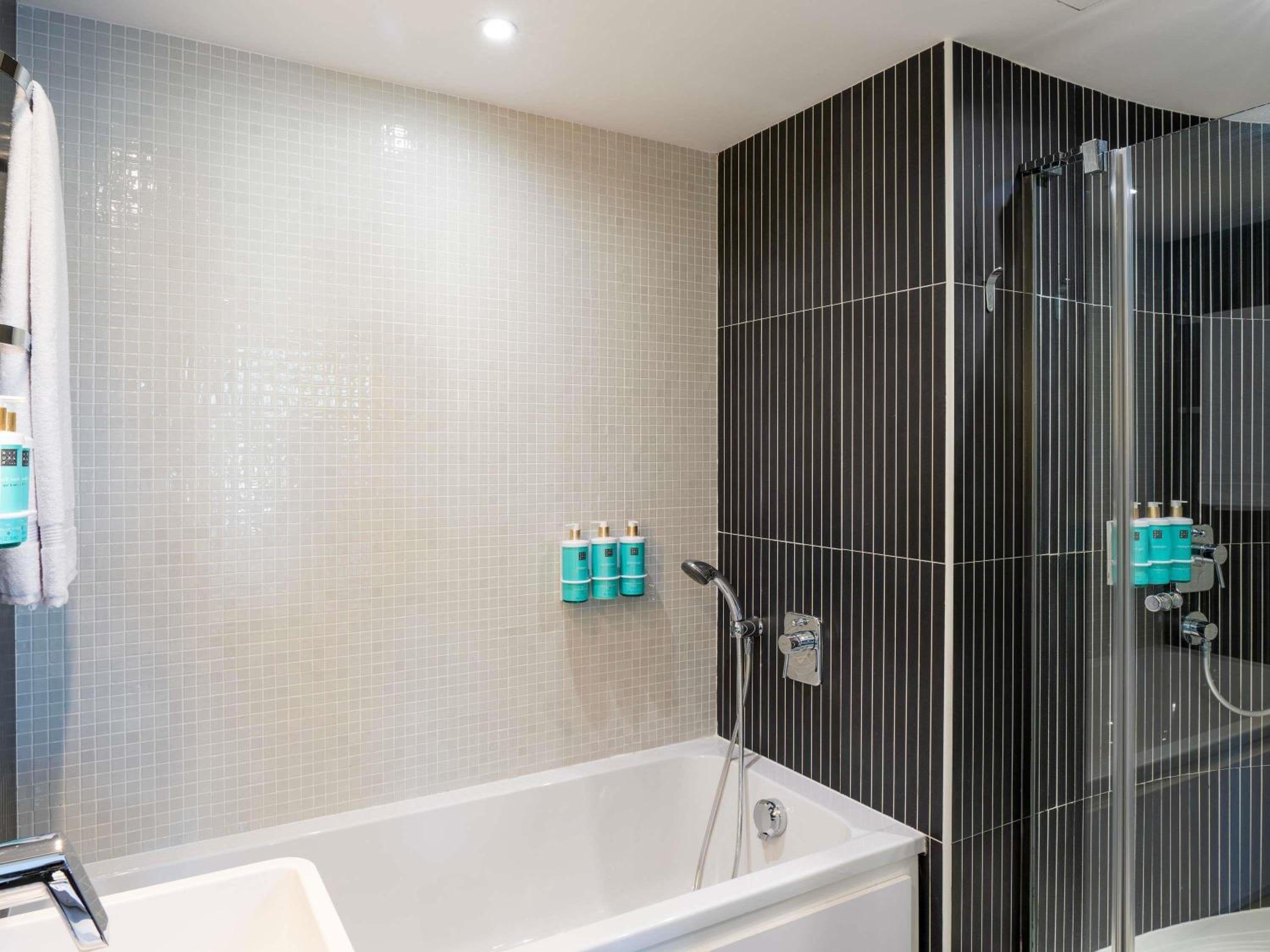 جناح بسرير مزدوج مع أريكة، Suite Novotel Malaga Centro Hotel 4/10