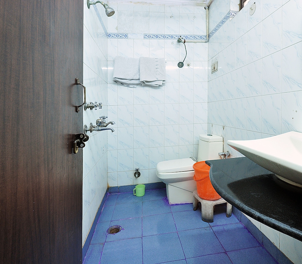 Hotel Shiva Intercontinental 44/45