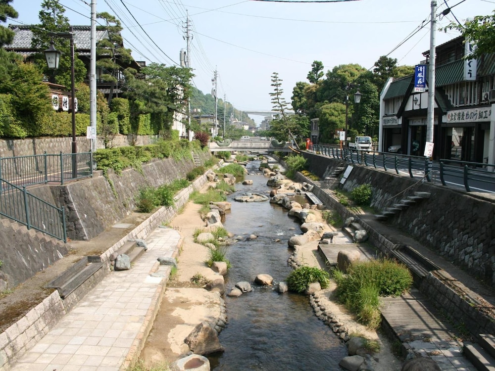 Ryotei Yamanoi 48/48