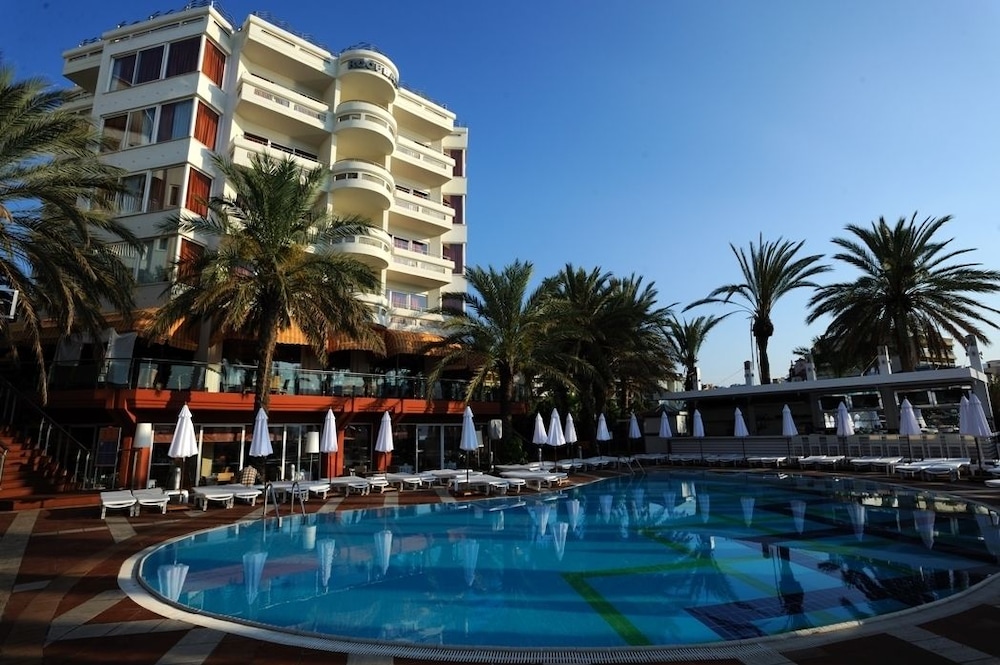 Elegance Hotels International Marmaris 45/50