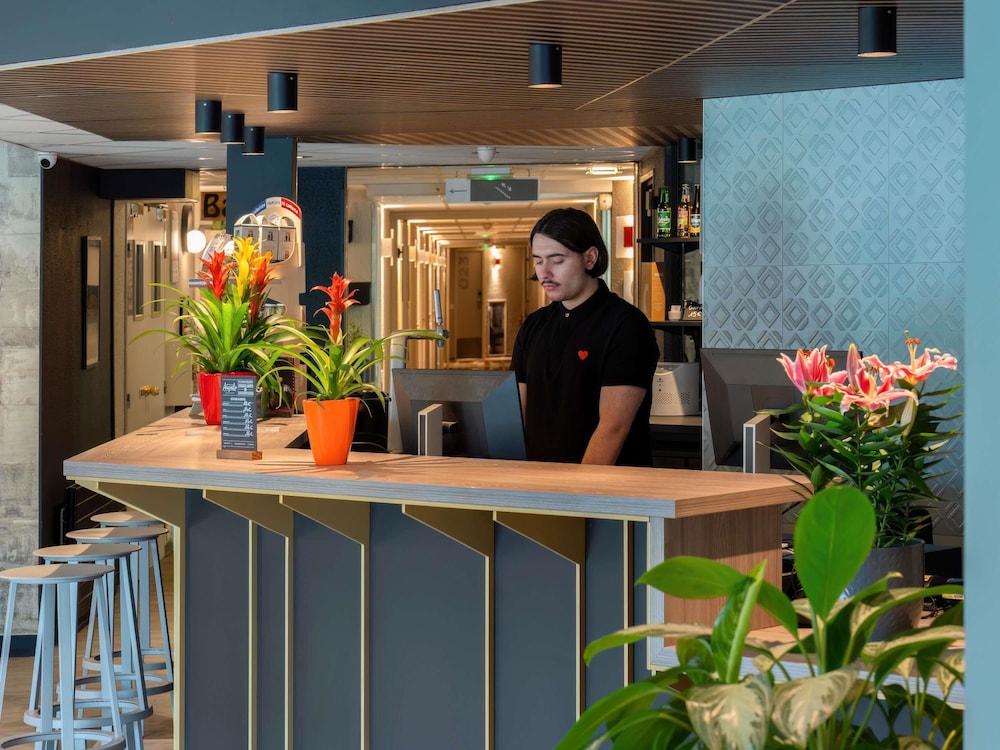 Ibis Cergy Pontoise Le Port 13/67