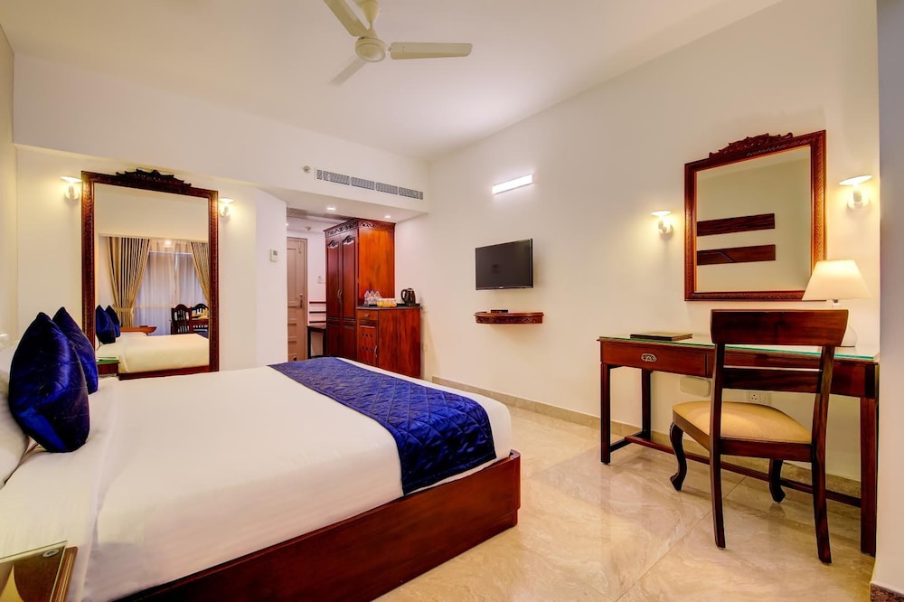 Sterling Guruvayur 12/41