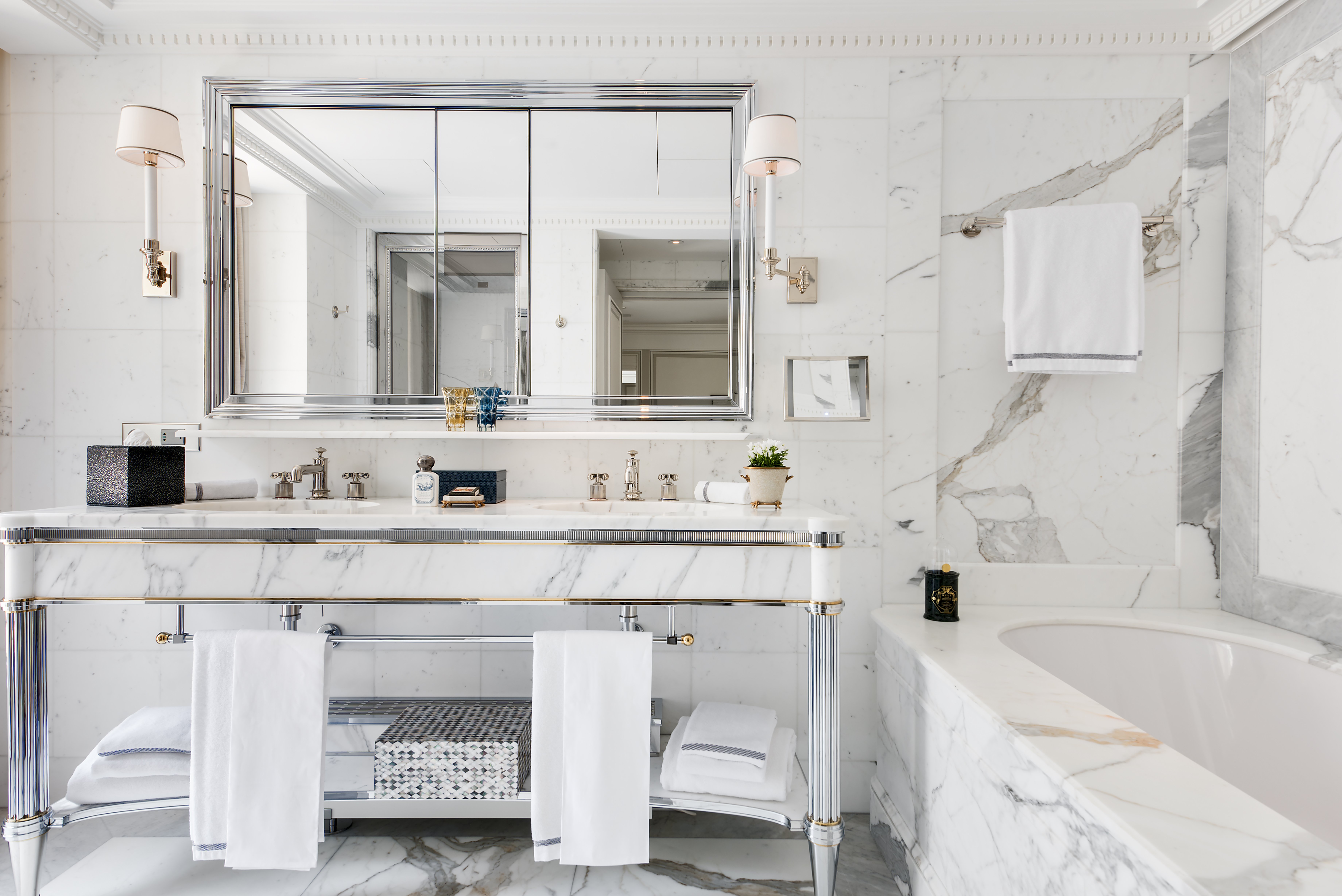 Hotel de Crillon A Rosewood Hotel 49/50